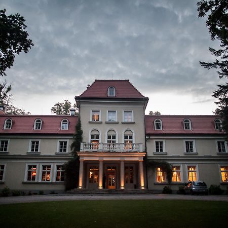 Hotel Dwor Sierakow Exterior foto